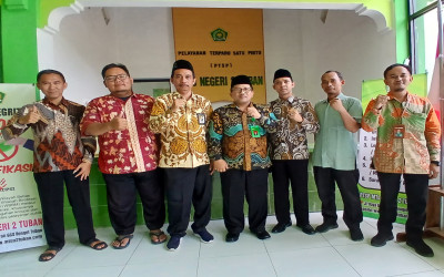 Kepala MTsN 2 Tuban Terima Kunjungan Kepala MTsN 1 Babat Lamongan