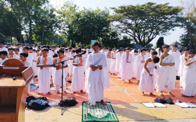 Manasik Haji Gabungan MI, MTs, dan MA Kecamatan Rengel Tanamkan Karakter Disiplin dan Kesabaran Siswa